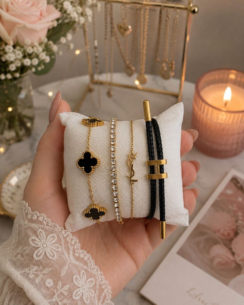 Bracelets 4 pieces